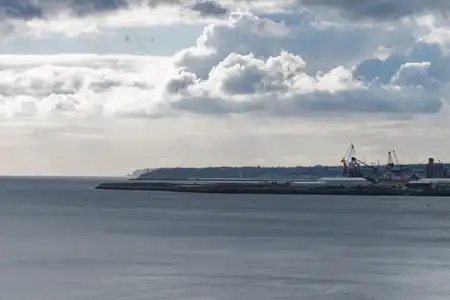 rade de Brest et vue sur le port