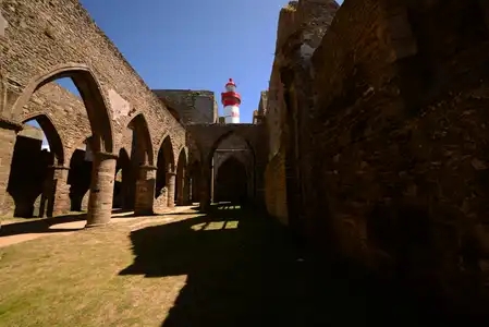 Pointe Saint-Mathieu, ruines abbaye