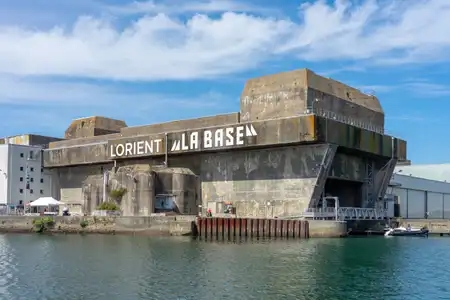 ancienne base sous marins de Lorient