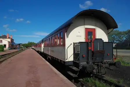 Les wagons du train à vapeur du Trieux