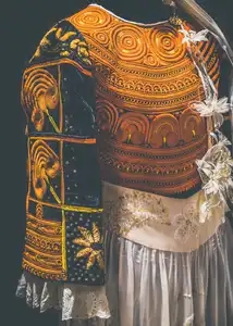 costume traditionnel du Pays Bigouden au festival de Cornouaille