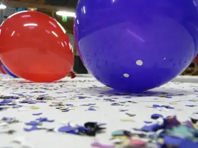 Ballons et confettis
