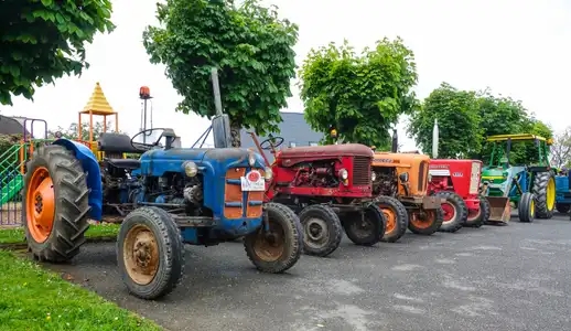 Vieux tracteurs
