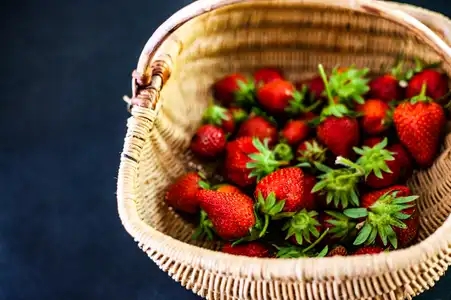Panier de fraises à Quimper