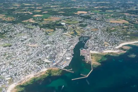 vue aérienne du Guilvinec et son port