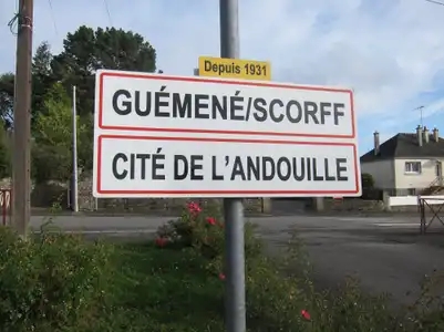 Panneaux Guémené sur Scorff Cité de l'andouille