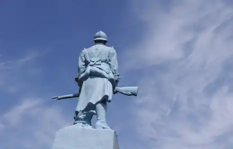 Le soldat du monument aux morts de Mordelles