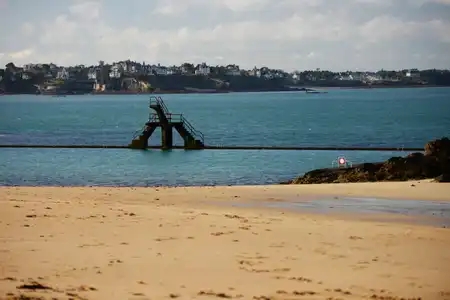 Piscine d'eau de mer à Saint-Malo