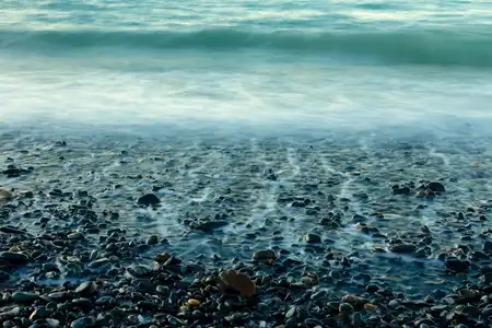 plage de galets noirs - martin plage à Plérin