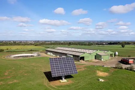 Exploitation agricole et production solaire