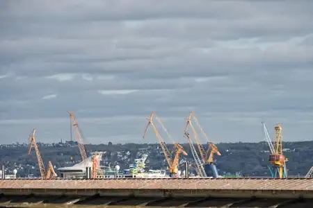 le port de commerce de Brest