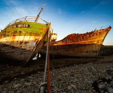 Cimetière de bateau de pêche à Camaret