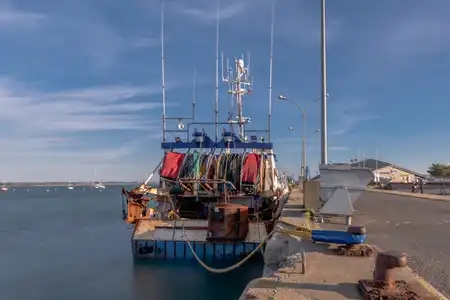 Bateau de pêche amarré au port du Croisic - Loire Atlantique