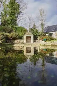 Fontaine de Poul Person à Carnac